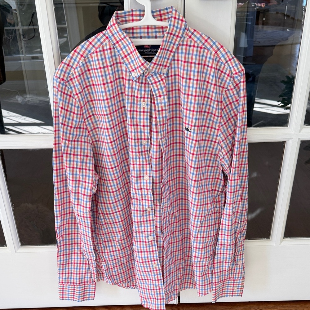 Vineyard Vines Men’s Red, Orange, Blue & White Plaid Button-Down Shirt🌿